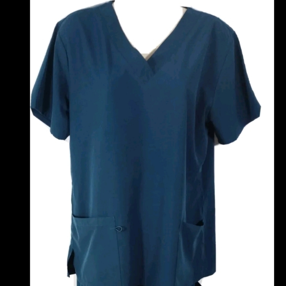4 Flex scrub top M NWT Carribbean
